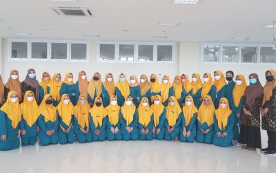 Pelatihan BLS (Basic life Support) bagi mahasiswa yang akan turun lahan praktik