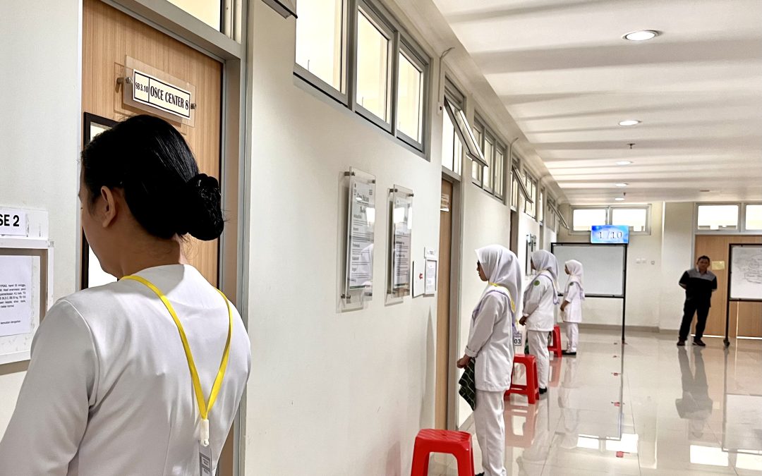 PRODI KEBIDANAN UNIVERSITAS ‘AISYIYAH YOGYAKARTA LAKSANAKAN UJIAN OSCE ANGKATAN VIII PROFESI BIDAN