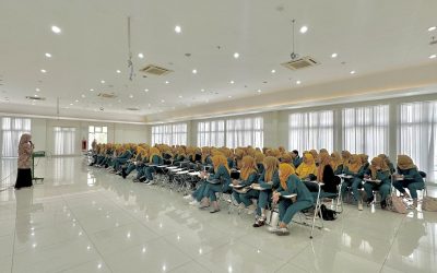 127 Mahasiswa Kebidanan UNISA Yogyakarta Ikuti Pembekalan Praktikum Klinik, Siap Terjun Lahan