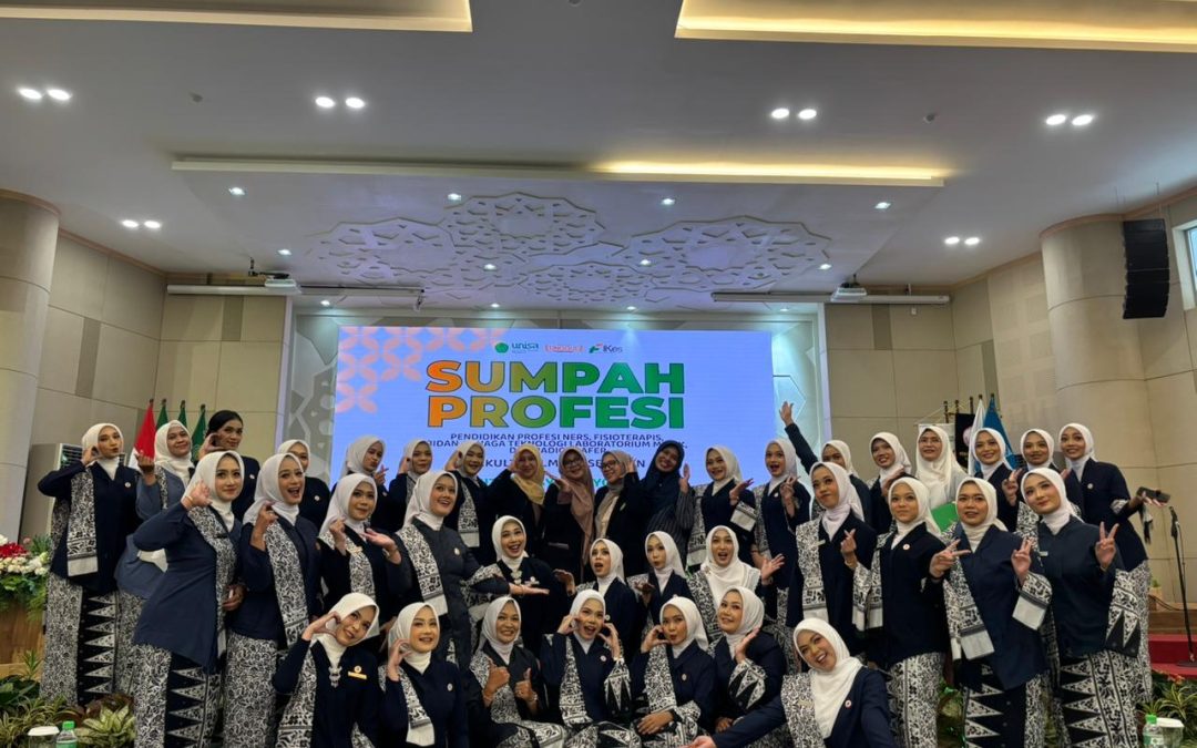 Sumpah Profesi Bidan Angkatan VIII UNISA Yogyakarta, Awal Pengabdian Bidan Profesional